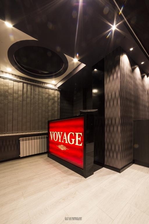 Voyage Hotel Erevan Esterno foto